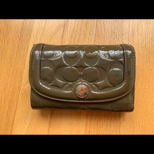 Coach Trifold Medium Patent Army Green Wallet